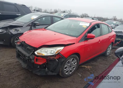 2012 Ford Focus Se z USA, uszkodzony, nr VIN 1FAHP3F25CL381605